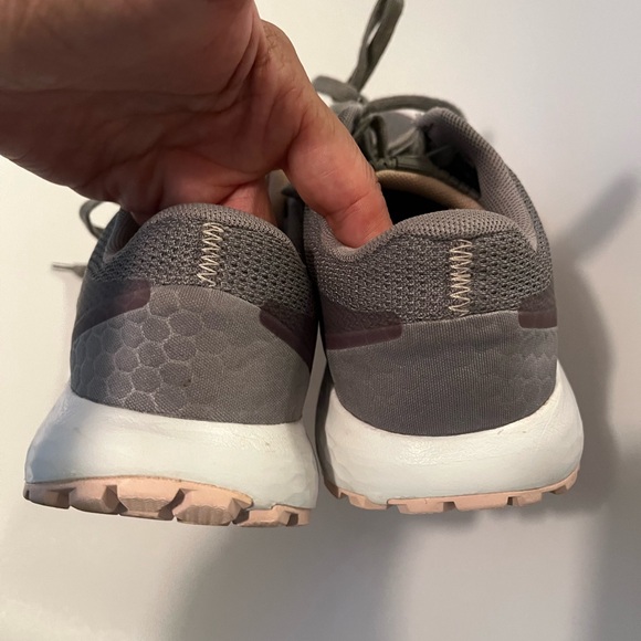 New Balance 520v6 sz 6.5 EUC - Picture 4 of 8